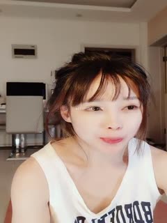 超美女神连环喷水喷一半外卖到了疯狂敲门!。 超美女神连环喷水喷一半外卖到了疯狂敲门!。