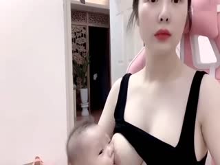 Live sex with hairless tender pussy girlfriend